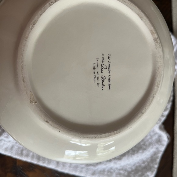 Ceramic Rabbit  Teapot 1996 - Picture 3 of 4